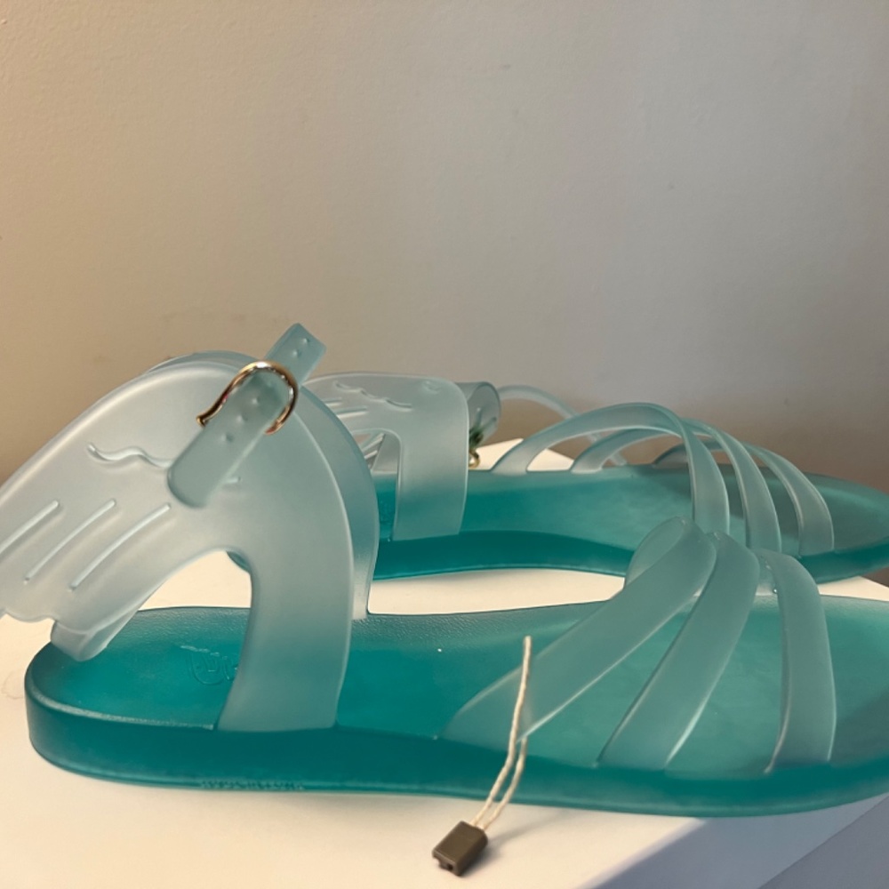 Sandals - Picture 4 of 6